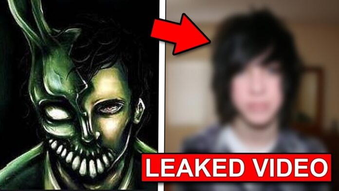 Many of the fans of this YouTuber and musician are eager to learn the details about Corpse face leak.